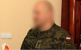 Prokuratura przesłuchała b. szefa sztabu wielonarodowej dywizji w Elblągu. Pułkownik składał propozycje seksualne 14-latce